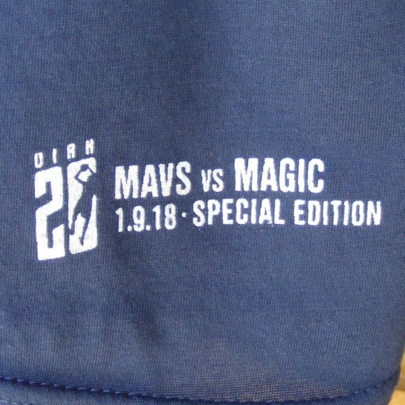DALLAS MAVERICKS Tee, XL, Special Edition vs Orlando Magic, Blue, Short Sleeve - Picture 5 of 7